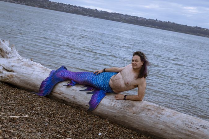 Mermaid Presence Summer 2022 #1495<br>8,192 x 5,464<br>Published 1 year ago